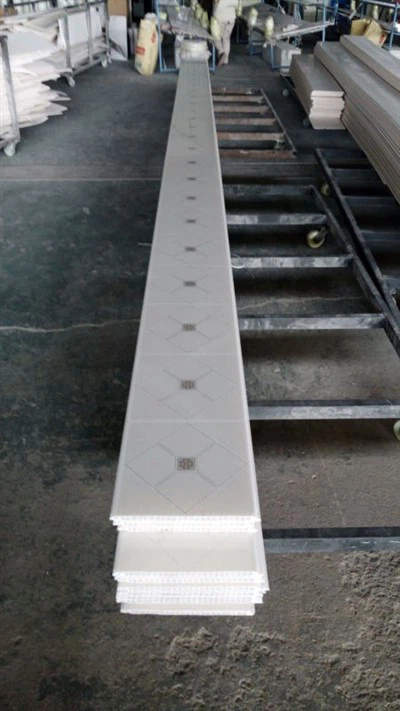 White PVC Ceiling Panels